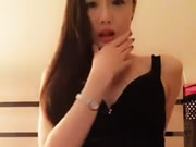 Asiatisches Cam mädchen Annie Baby Neckerei Show